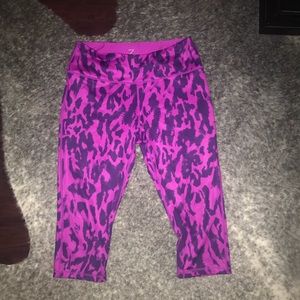 Animal Print Cropped Yoga Pant